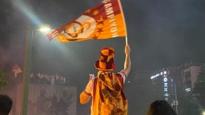 Galatasaray'ın bitime bir hafta kala şampiyonluğunu ilan etmesiyle Türkiye'nin her