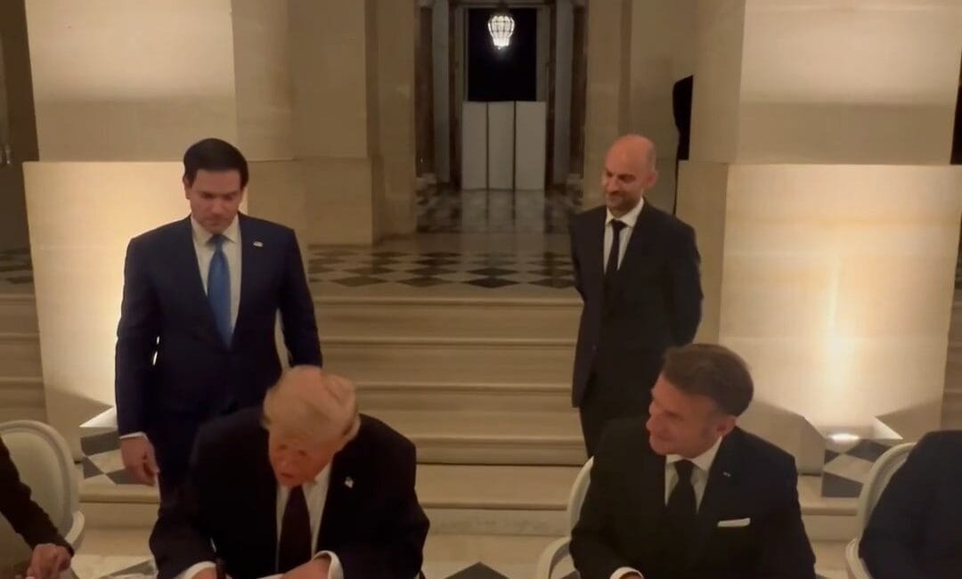 ABD Başkanı Donald Trump ve İran yönetimi, savaşı kalıcı olarak