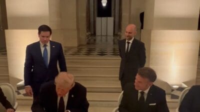 ABD Başkanı Donald Trump ve İran yönetimi, savaşı kalıcı olarak