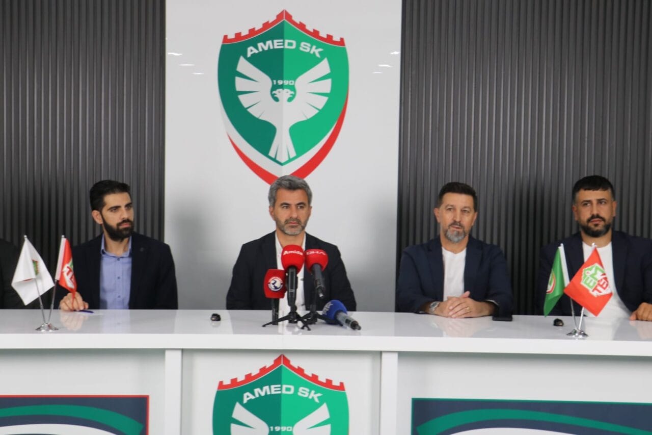 Süper Lig'in yeni takımı Amedspor, Kosova asıllı tecrübeli teknik direktör