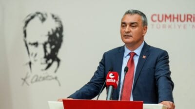 CHP Genel Başkan Yardımcısı ve Parti Sözcüsü Müslim Sarı, tüzükteki