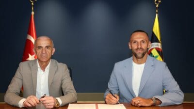 Fenerbahçe, eski golcüsü Vedat Muriqi'nin transferi için İspanyol kulübü Mallorca