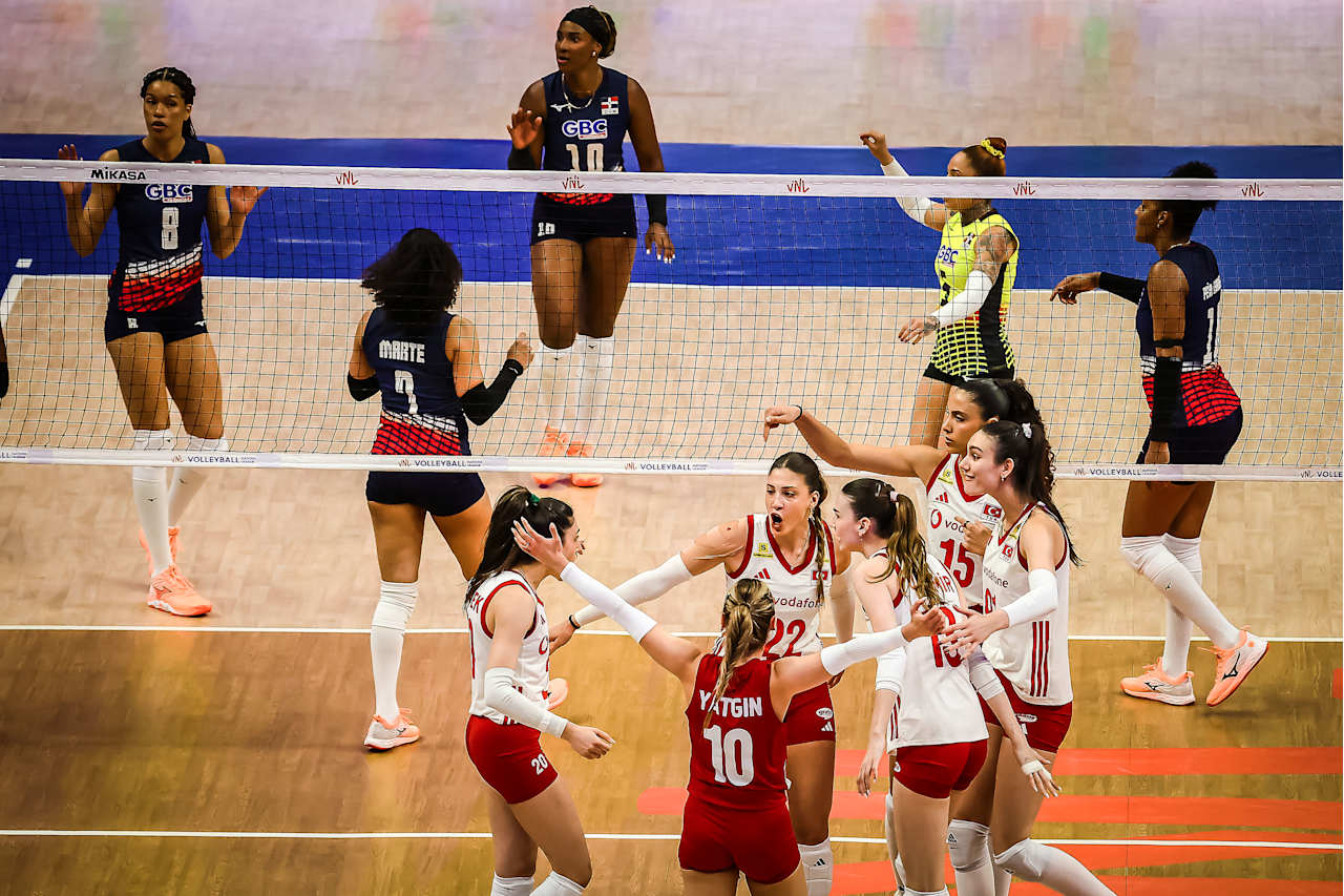 2026 FIVB Voleybol Milletler Ligi'nde sahne alan A Milli Kadın