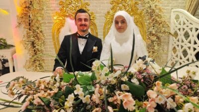 Giresun'da iki çocuklarını nadir görülen ALD hastalığından kaybeden Elmalı çifti,