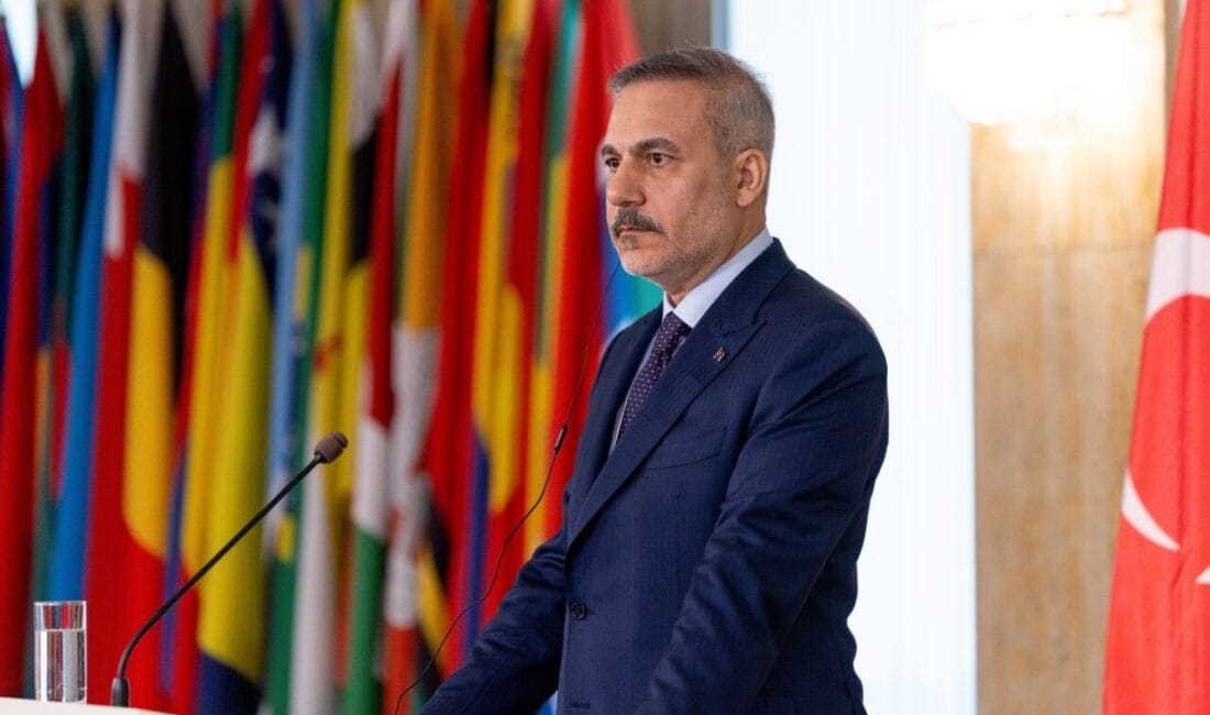 Hakan Fidan: Bulgaristan’la Ticaret 8,4 Milyar Avroyu Aştı Dışişleri Bakanı Hakan Fidan, Avrupa'nın en yoğun gümrük noktası olan