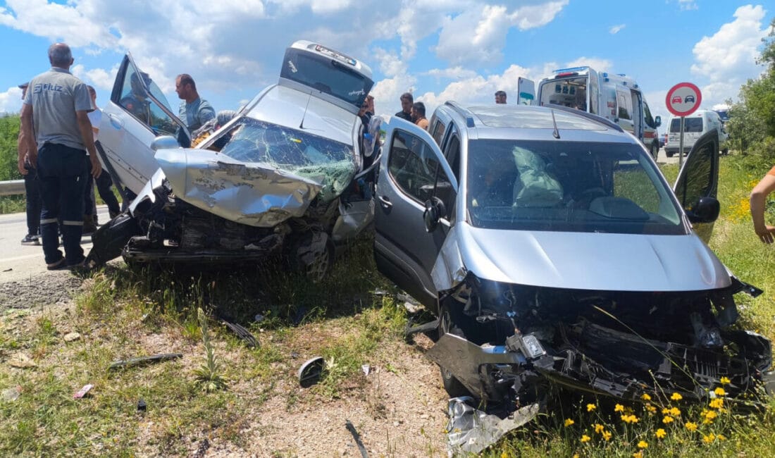 Isparta’daki Katliam Gibi Kazada Ölü Sayısı 3’e Yükseldi Isparta'nın Eğirdir ilçesinde iki otomobilin çarpıştığı kazada ölen Turan Taşyaran