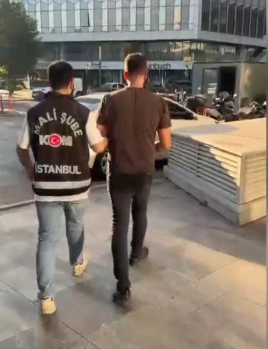 İstanbul merkezli 9 ilde düzenlenen yasa dışı bahis operasyonunda 30