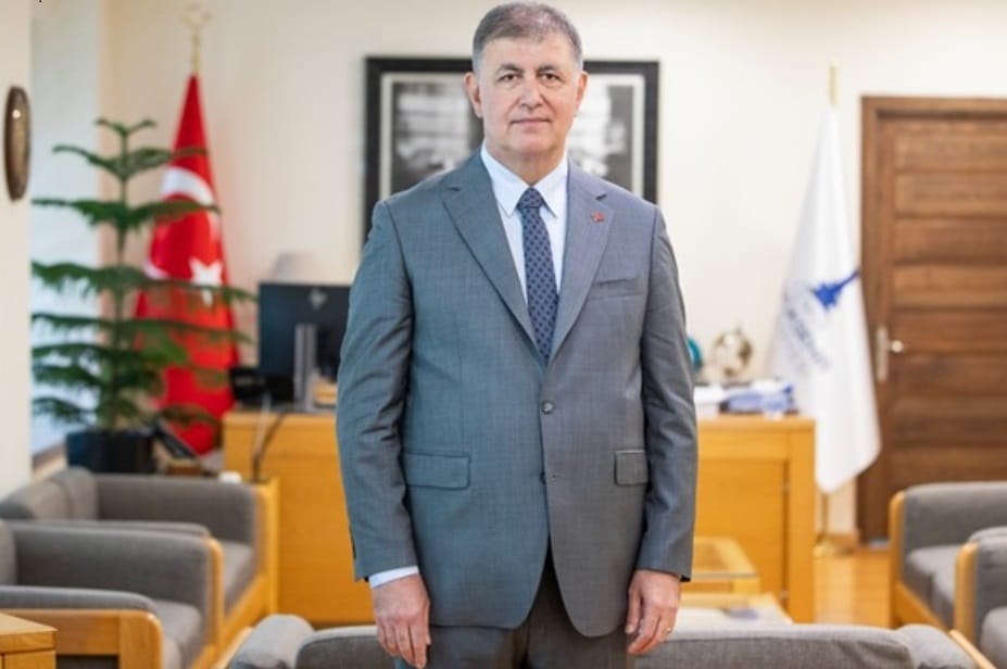 İzmir Büyükşehir Belediye Başkanı Cemil Tugay, sosyal medya hesabından yaptığı