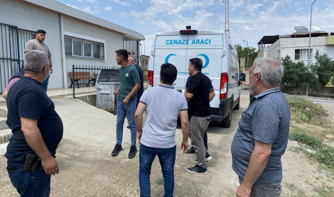Manisa’da Feci Olay: Gölette Suda Kaybolan Küçük Uğur Hayatını Kaybetti Manisa'nın Alaşehir ilçesinde arkadaşıyla kiraz topladıktan sonra serinlemek amacıyla doğal