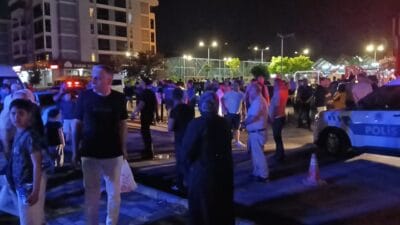 Bursa'nın Osmangazi ilçesinde iki grubun tartışmasına aile fertlerinin de dahil