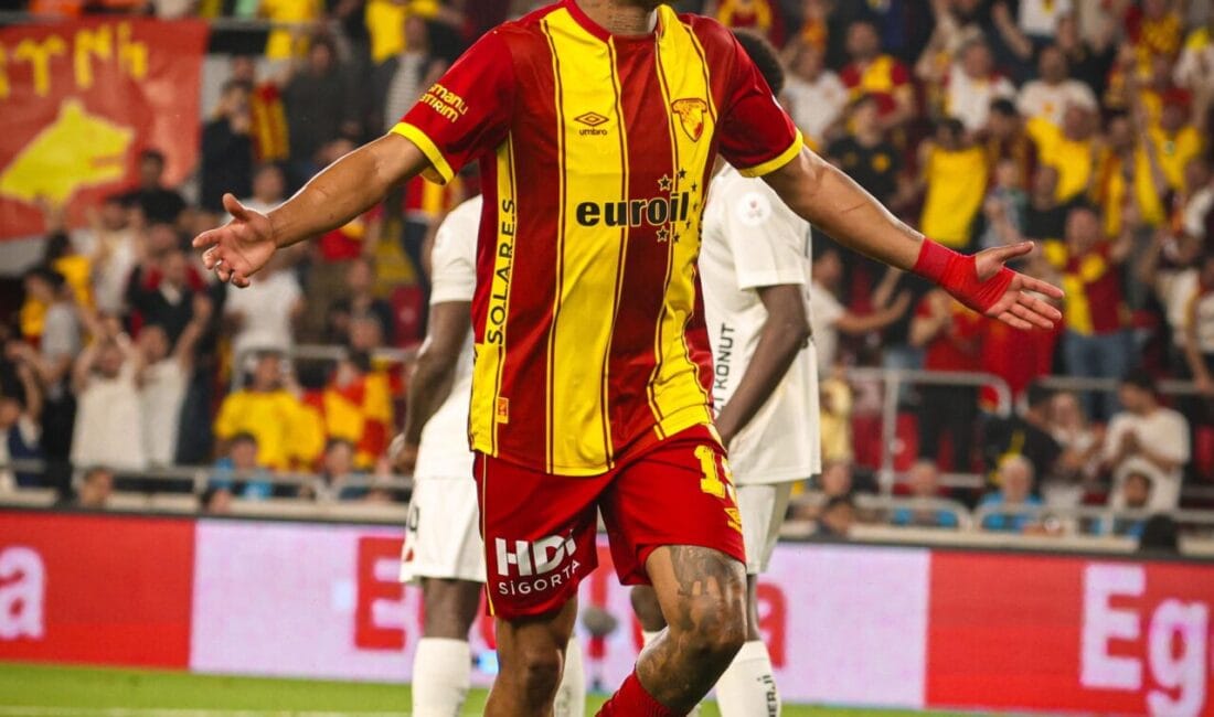 Süper Lig ekibi Göztepe, Sinclair Armstrong ve Andre Henrique transferleriyle