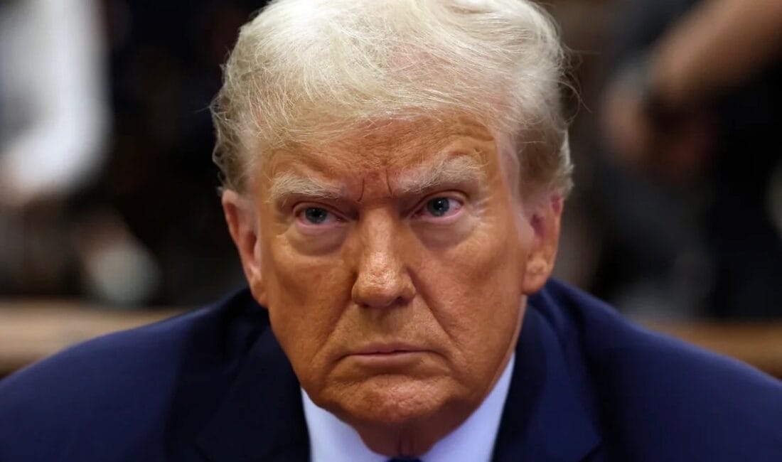 Trump Beyaz Saray’dan Açıkladı: İran’ı 49 Tomahawk Füzesiyle Vurduk ABD Başkanı Donald Trump, İran'daki askeri üslere ve hava savunma