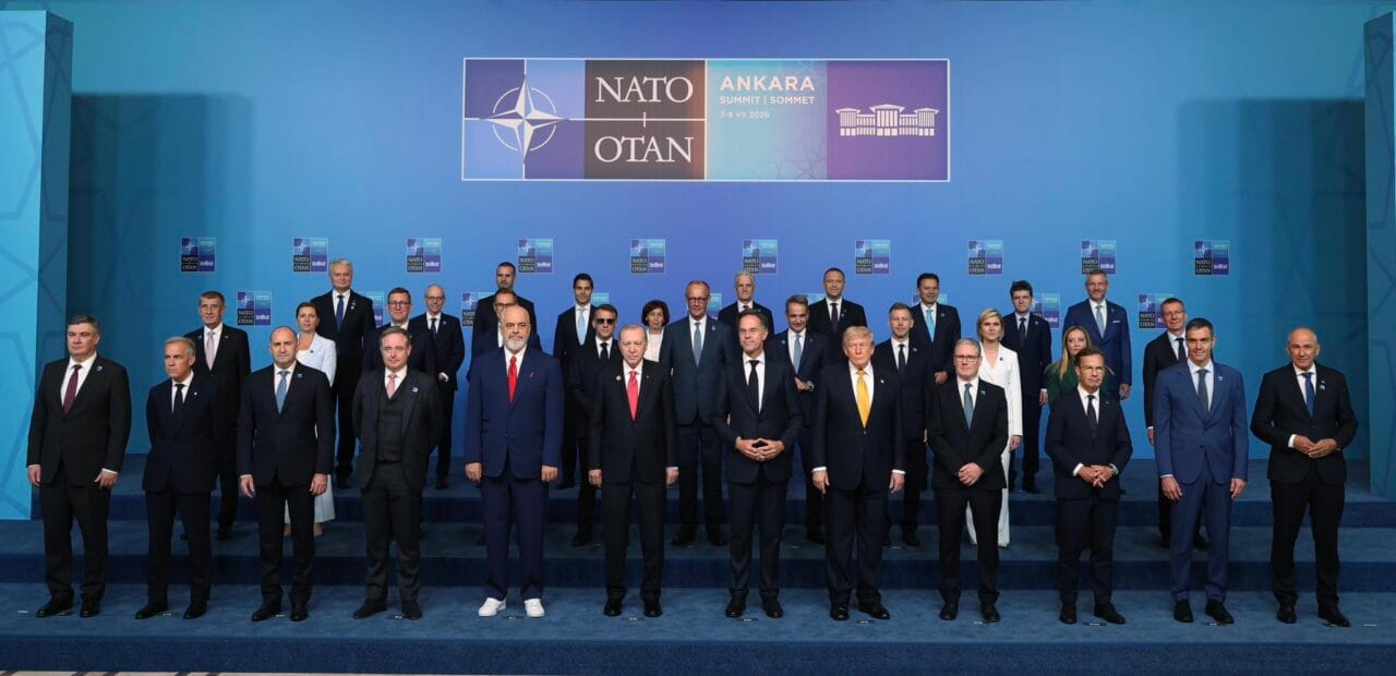 Ankara'da düzenlenen 36'ncı NATO Zirvesi'nin sonuç bildirisinde 50 milyar doları