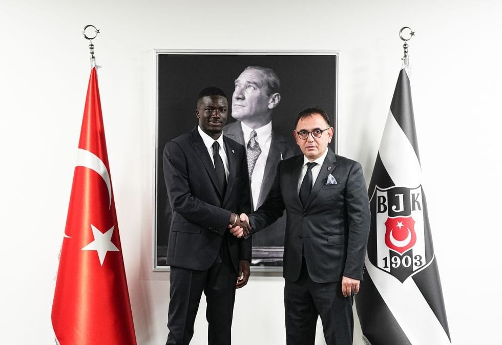 Beşiktaş, Fransa'nın AS Monaco kulübünden transfer ettiği başarılı sol bek