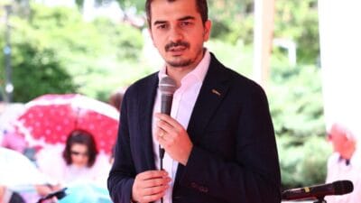 Ankara Emniyet Müdürlüğü ekipleri, sabahın erken saatlerinde Çankaya Belediyesi'ne ait
