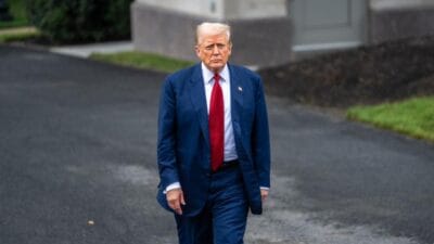 Donald Trump’tan İspanya’ya NATO Çıkışı: “İyi Bir Üye Değil” ABD Başkanı Donald Trump, İspanya’nın iyi bir NATO üyesi olmadığını