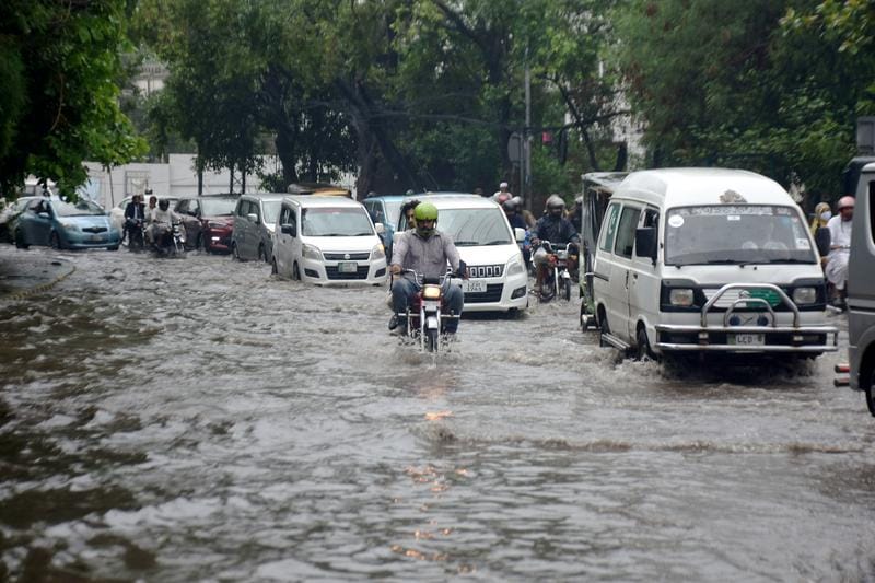 Pakistan'ın Pencap eyaletinde şiddetli muson yağışlarının yol açtığı afet ve