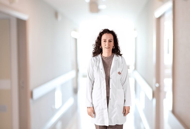 Dermatoloji Uzmanı Dr. Esra Deniz Göde, rafine karbonhidrat ve şeker