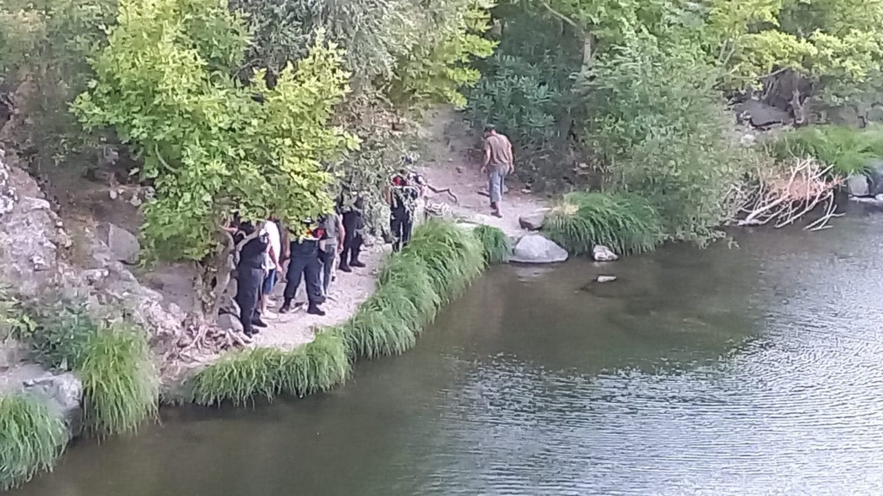 İzmir'deki iş tesliminin ardından dönüş yolunda mola veren gruptan 16