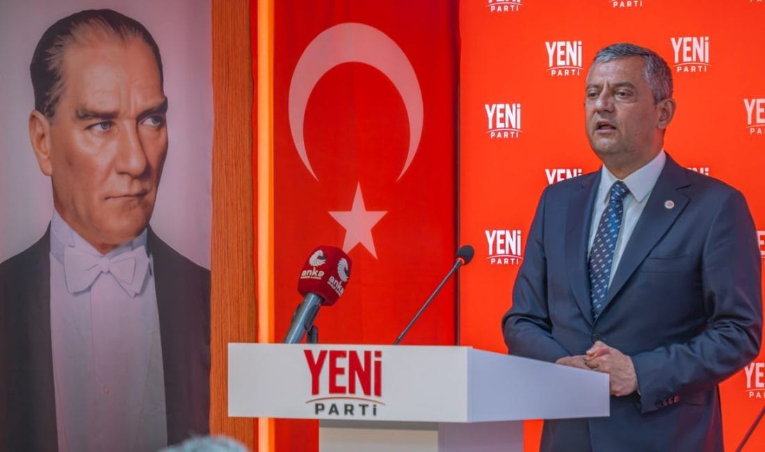 Özgür Özel: Yeni Parti, 18 günde 600 bin üyeye ulaştı Yeni Parti Genel Başkanı Özgür Özel, partilerinin 18 günde 600