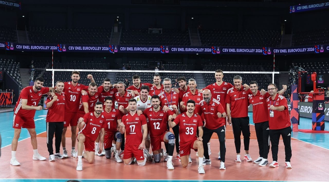 A Milli Erkek Voleybol Takımımız İsviçre’yi Set Vermeden Geçti: 3-0 A Milli Erkek Voleybol Takımımız, 2026 CEV Avrupa Voleybol Şampiyonası'nda