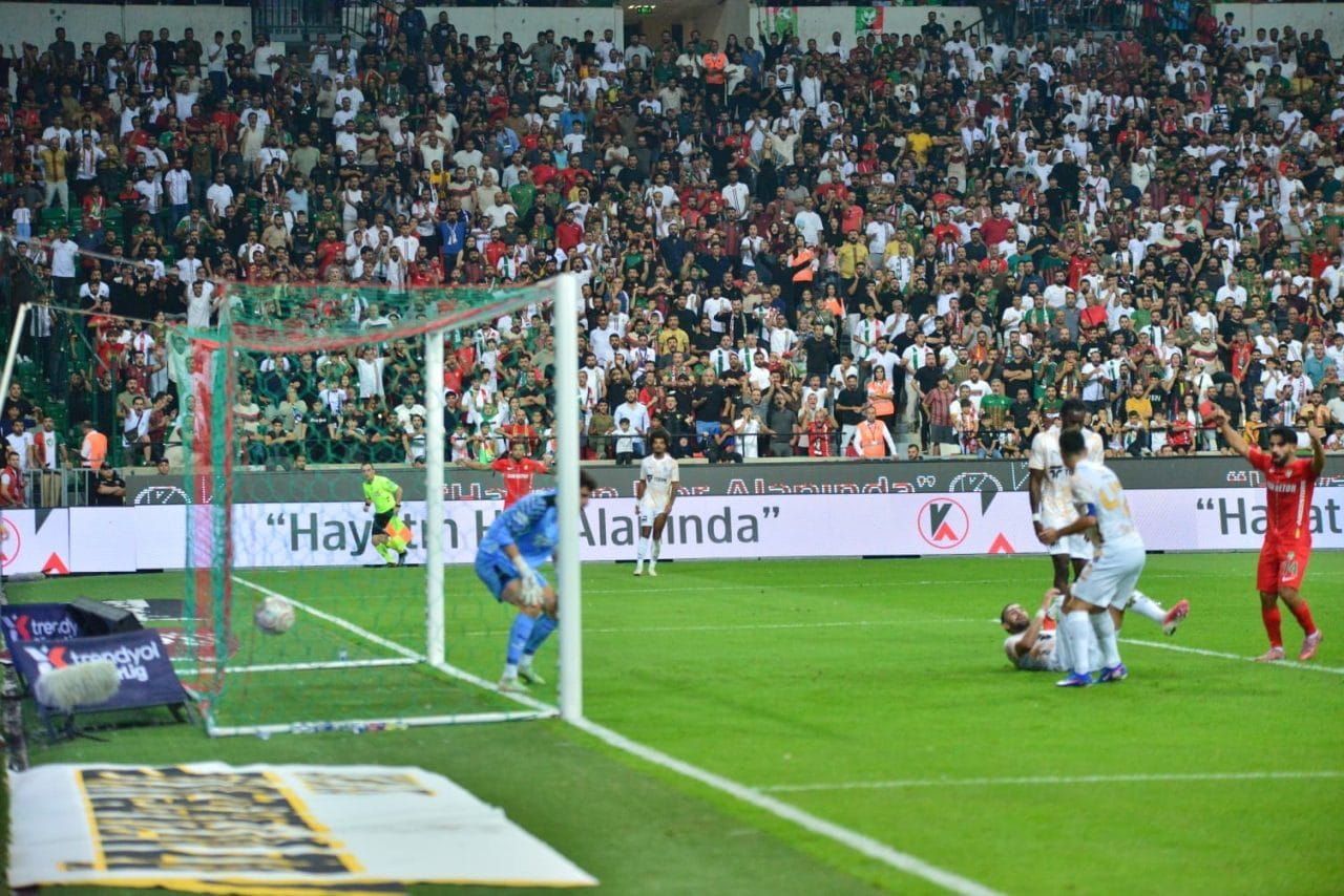 Trendyol Süper Lig’in 5’inci haftasında Amed Sportif Faaliyetler, sahasında ağırladığı