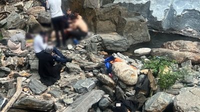 Bursa'nın Kestel ilçesindeki Küreklidere Şelalesi yakınlarında yürürken 70 metrelik uçuruma