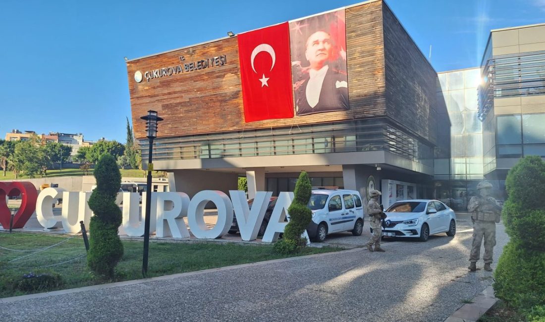 Çukurova Belediyesi’ne Operasyon: 44 Gözaltı Adana'da Çukurova Belediyesine yönelik yolsuzluk soruşturması kapsamında 51 kişi hakkında