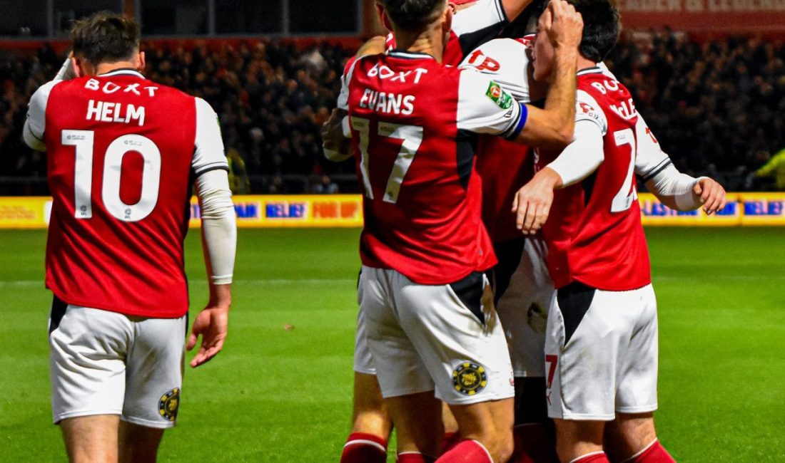 Arsenal’e 4’üncü lig ekibinden kupa sürprizi: Fleetwood Town penaltılarla tarih yazdı Fleetwood Town, Arsenal’i seri penaltı atışlarında 5-3 mağlup ederek tarihinde