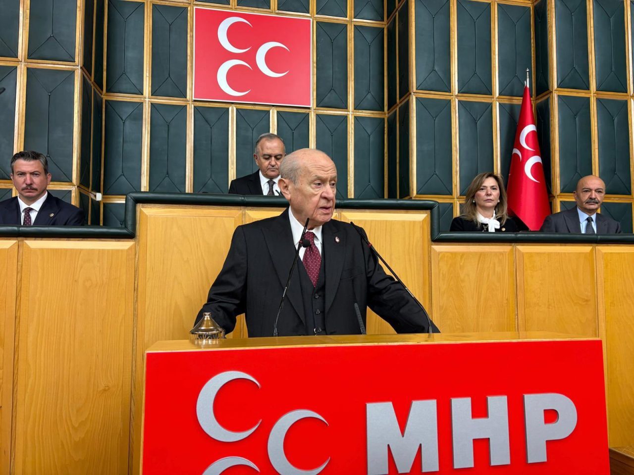 MHP Genel Başkanı Devlet Bahçeli, Türkiye ekonomisinin sağlam temellere sahip