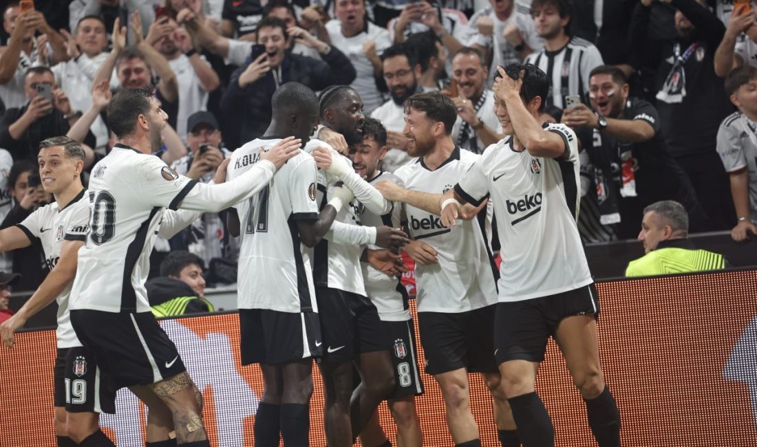 Beşiktaş, UEFA Avrupa Ligi'nin üçüncü haftasında Crystal Palace ile 2-2
