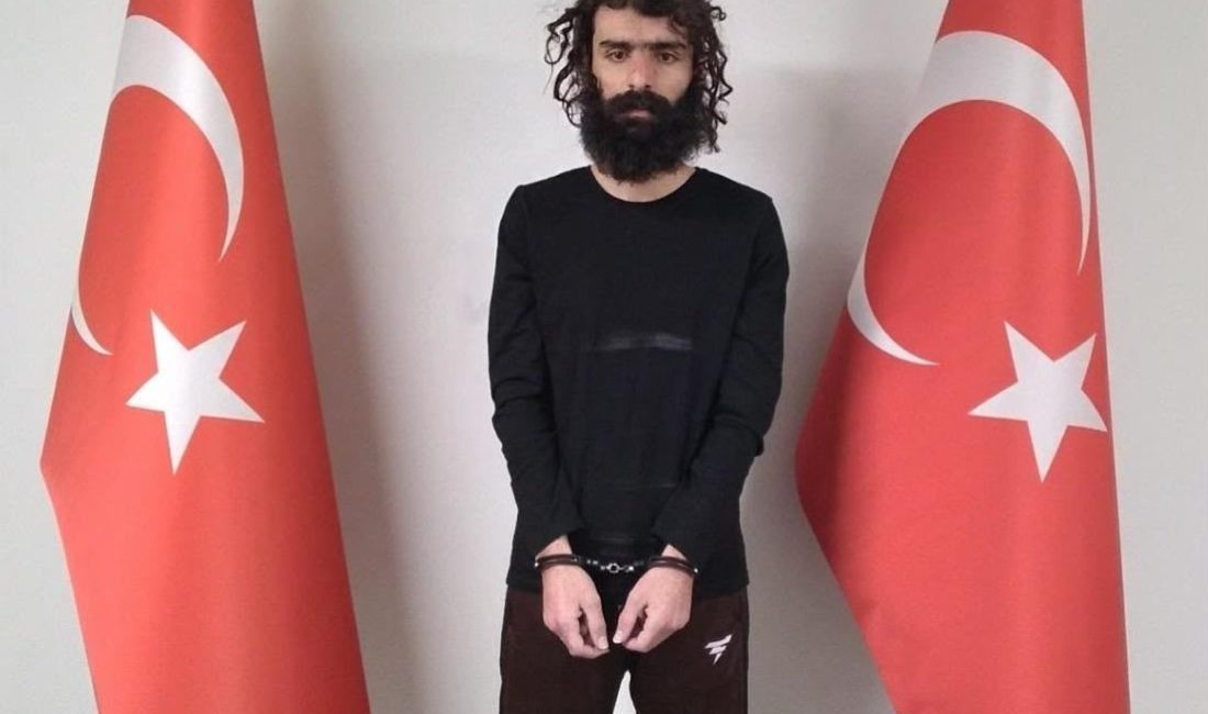 DEAŞ’ın Horasan yapılanmasına yönelik MİT operasyonu Güvenlik kaynaklarına göre MİT, DEAŞ’ın Horasan yapılanmasındaki Uğur Bahadır’ı Afganistan-Pakistan