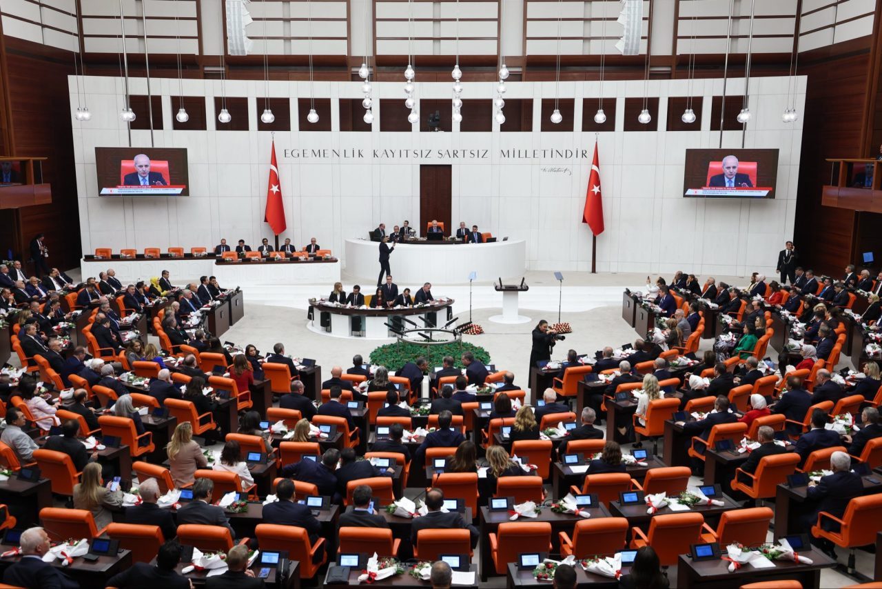TBMM Genel Kurulu, tasfiyesine karar verilen yatırım fonlarına ilişkin kanun