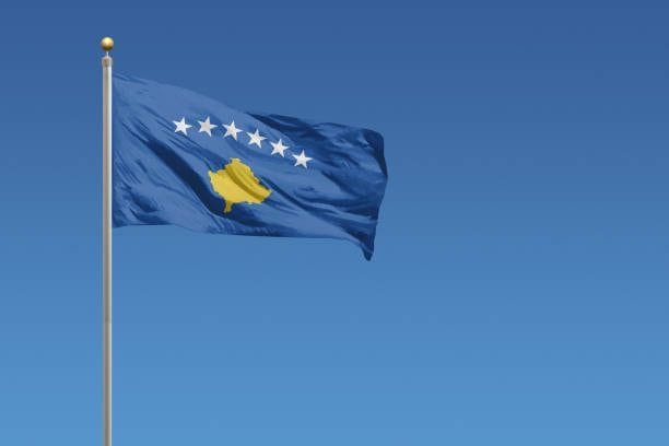 Kosova’nın Yeni Cumhurbaşkanı Belli Oldu Kosova’da anayasal sürenin dolmasına saatler kala yapılan oylamada Justina Shiroka
