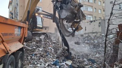 Maltepe’de çöken binada son 3 kişinin de cansız bedenine ulaşılmasıyla