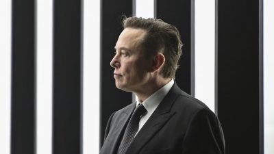 Elon Musk, Ukrayna'nın askeri iletişimde kullandığı Starshield uydu sisteminin ABD