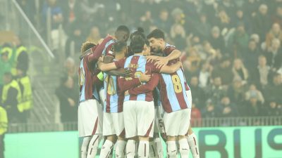 Trabzonspor, UEFA Konferans Ligi'nde KuPS Kuopio'yu deplasmanda 4-2 mağlup ederek