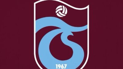 Trabzonspor’un Mali Tablosu Açıklandı: Net Borç 2,9 Milyar TL Trabzonspor net borcunu 2,9 milyar TL olarak açıklarken, 4,9 milyar