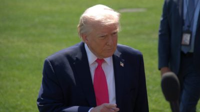 Rusya ile dizel anlaşması Washington-Kiev hattında krize dönüşürken Trump, Zelenskiy’nin
