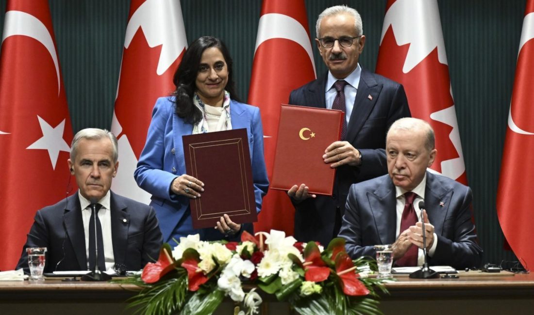 Türkiye ile Kanada Arasında Hava Ulaştırma Anlaşması Cumhurbaşkanı Erdoğan ile Kanada Başbakanı Mark Carney'nin Ankara'daki görüşmelerinin ardından